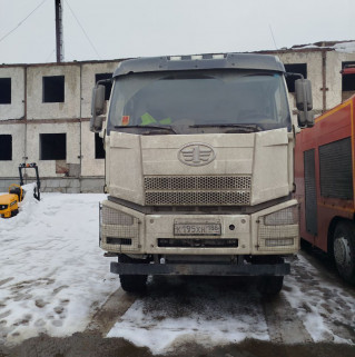 FAW J6 6x6 Самосвал