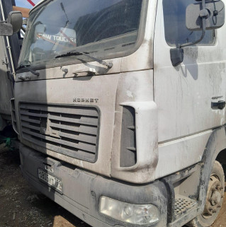 МАЗ 4371* 4x2 Промтоварный с гидробортом