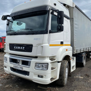 КамАЗ 5490 4x2 Седельный тягач