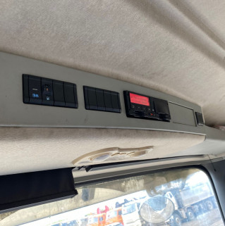 Shacman (Shaanxi) SX* 8x4 Самосвал