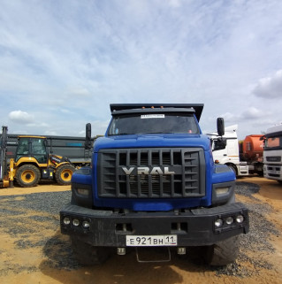 ПРОИЗВОДСТВЕННАЯ КОМПАНИЯ УНИВЕРСАЛЬНОЙ СПЕЦТЕХНИКИ 4679* на шасси Ural NEXT 5557 6x6 Самосвал