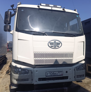 FAW J6 8x4 Самосвал