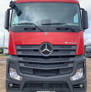 Mercedes-Benz Actros 6x4 Седельный тягач