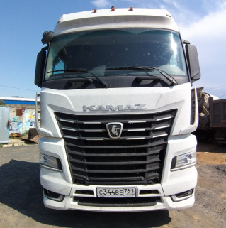 КамАЗ М1945 4x2 Седельный тягач