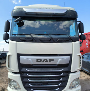 DAF XF 4x2 Седельный тягач