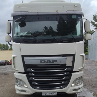 DAF XF 4x2 Седельный тягач