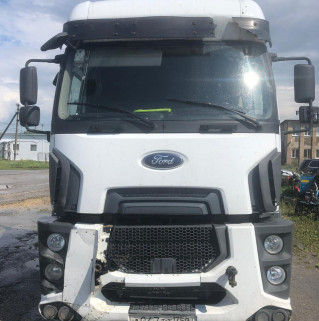 Ford Cargo 4x2 Седельный тягач
