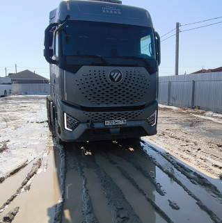 Foton AUMAN Galaxy 6x4 Седельный тягач