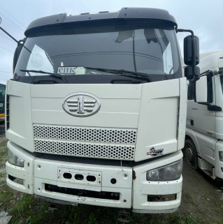 FAW J6 8x4 Самосвал