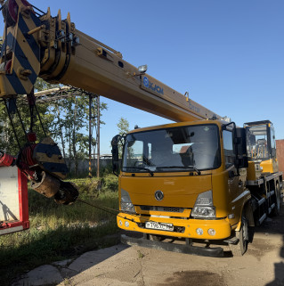 XJCM QY12F 4x2 Автокран