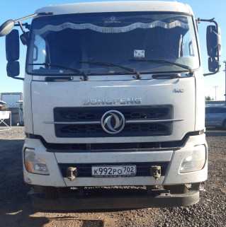 DongFeng KC 8x4 Самосвал