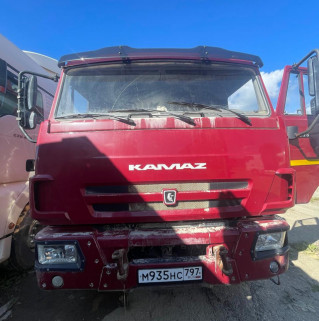 КамАЗ 6520 6x4 Самосвал