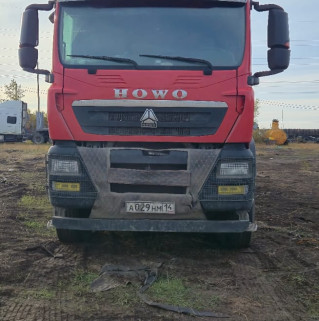 Howo T5G 8x4 Самосвал