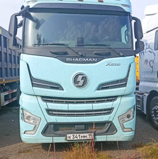 Shacman (Shaanxi) SX* 4x2 Седельный тягач