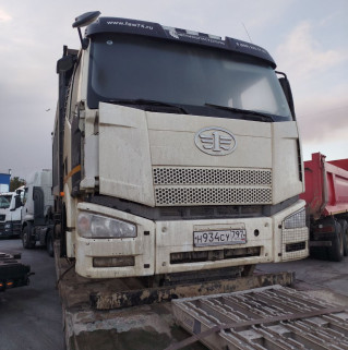 FAW J6 6x6 Самосвал