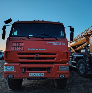 УралСпецТранс 5453* на шасси КамАЗ 43118 6x6 Автотопливозаправщик