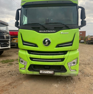 Shacman (Shaanxi) SX* 4x2 Седельный тягач