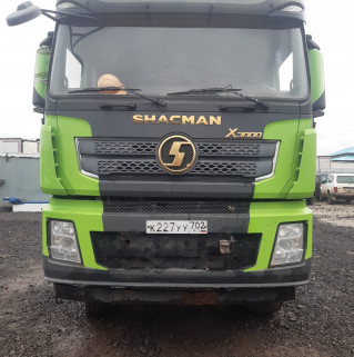 Shacman (Shaanxi) SX* 6x6 Седельный тягач