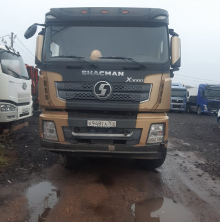 Shacman (Shaanxi) SX* 6x6 Седельный тягач