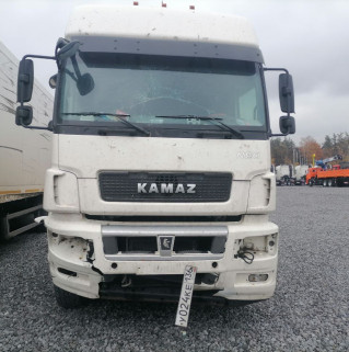 КамАЗ 5490 4x2 Седельный тягач