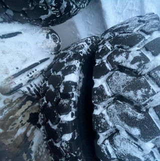 Shacman (Shaanxi) SX* 6x6 Самосвал