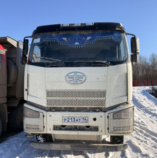 FAW J6 8x4 Самосвал