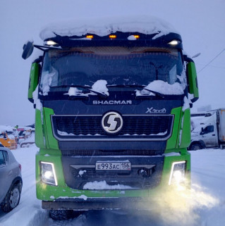 Shacman (Shaanxi) SX* 6x6 Седельный тягач